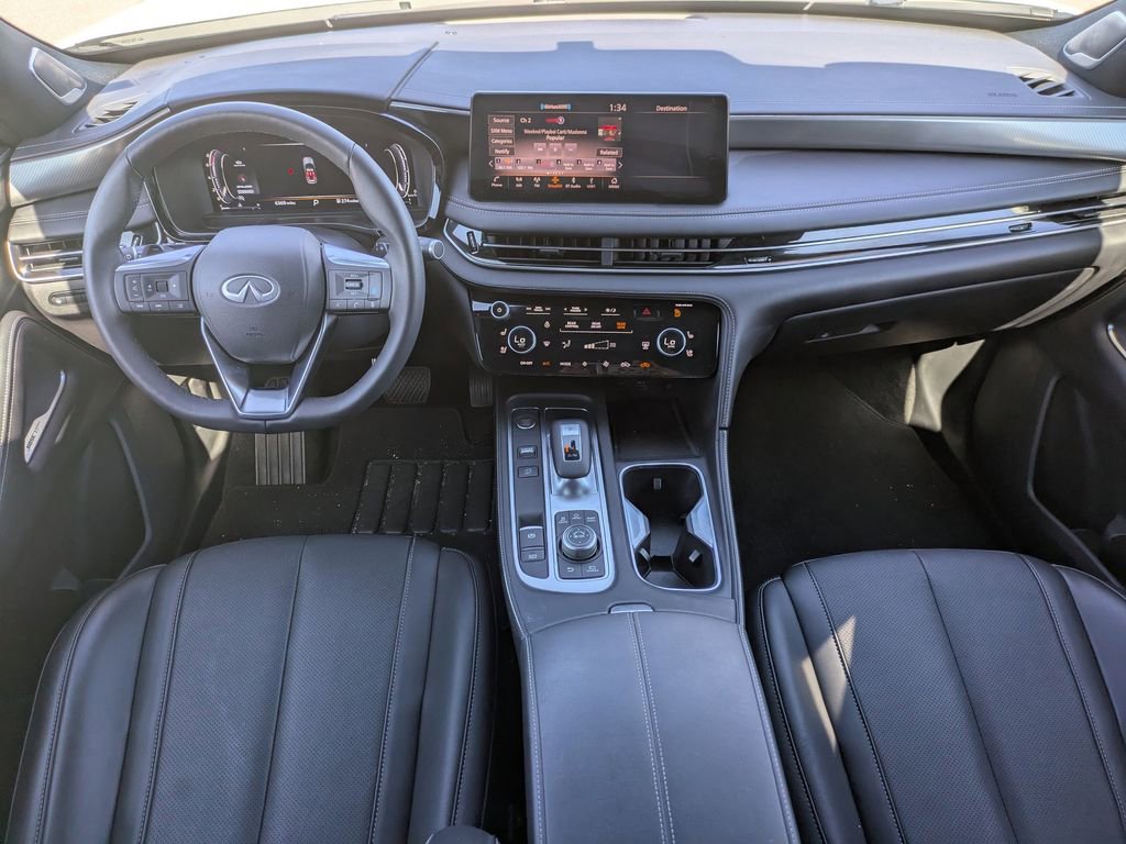 Certified 2025 INFINITI QX60 Luxe w/ Black Edition image 16