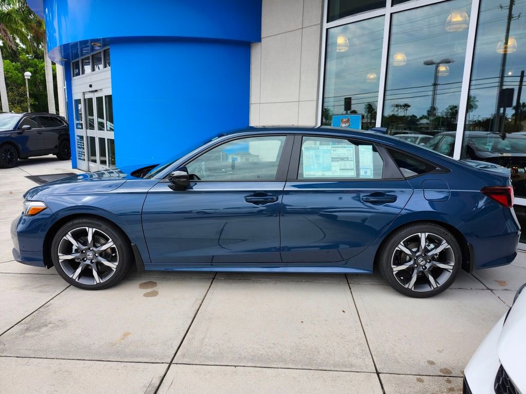 New 2025 Honda Civic Sport Touring image 4