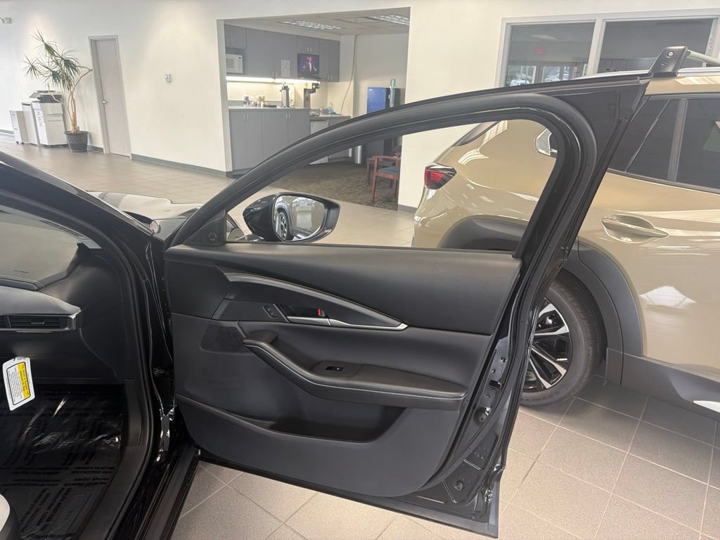 New 2026 MAZDA CX-30 Aire Edition AWD/4WD image 14