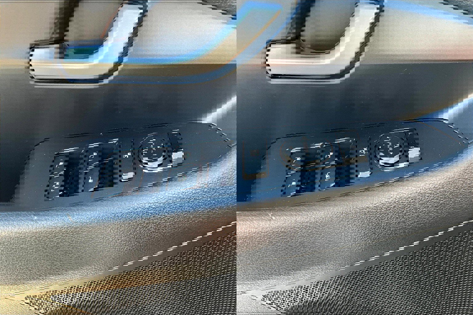 Used 2018 Hyundai Elantra GT image 34