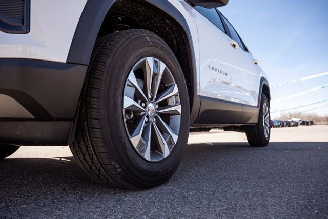 New 2026 Chevrolet Equinox LT FWD image 11