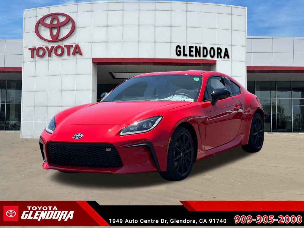 Used 2025 Toyota GR86 Premium w/ ALL Weather Mat Package (TMS) RWD image 4