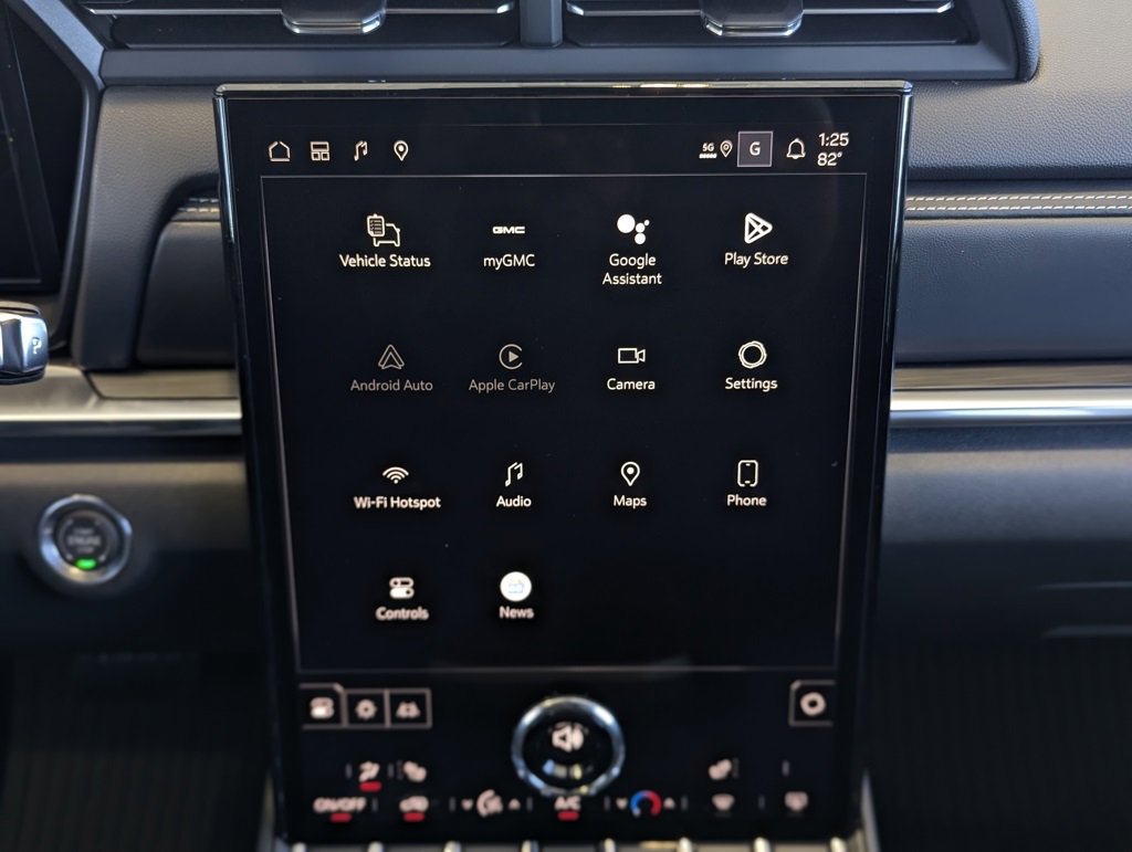 New 2026 GMC Terrain Elevation w/ LPO, Floor Liner Package image 24