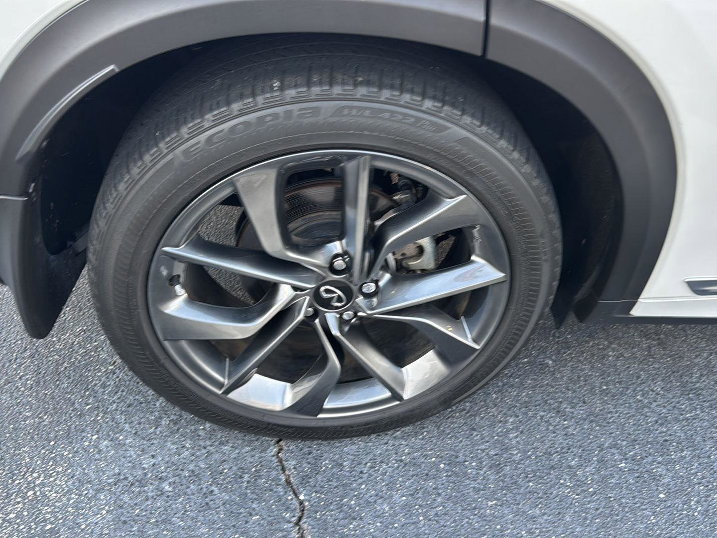 Used 2023 INFINITI QX50 Sensory w/ Accent Package image 34