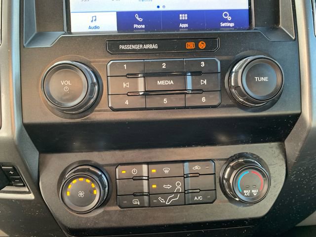 Certified 2022 Ford F250 XLT w/ Snow Plow Prep Package image 25