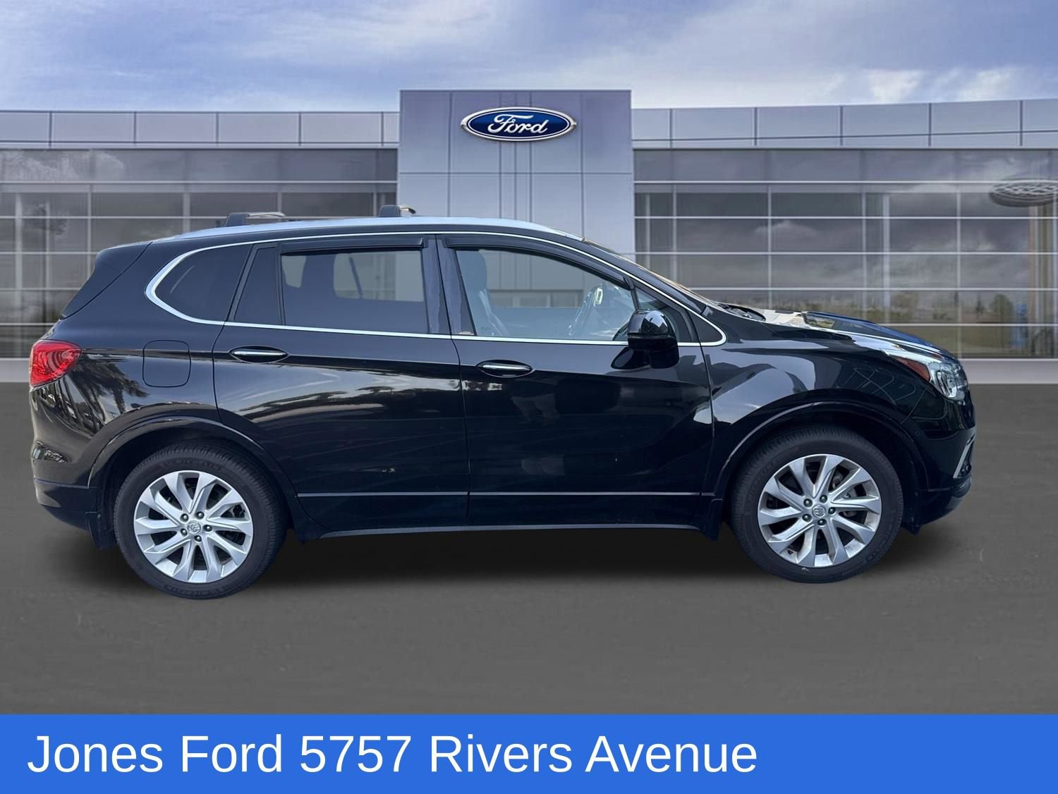 Used 2018 Buick Envision Premium w/ Driver Confidence Package AWD/4WD image 3