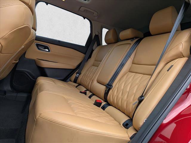 Used 2023 Nissan Rogue Platinum w/ Platinum Premium Package image 19