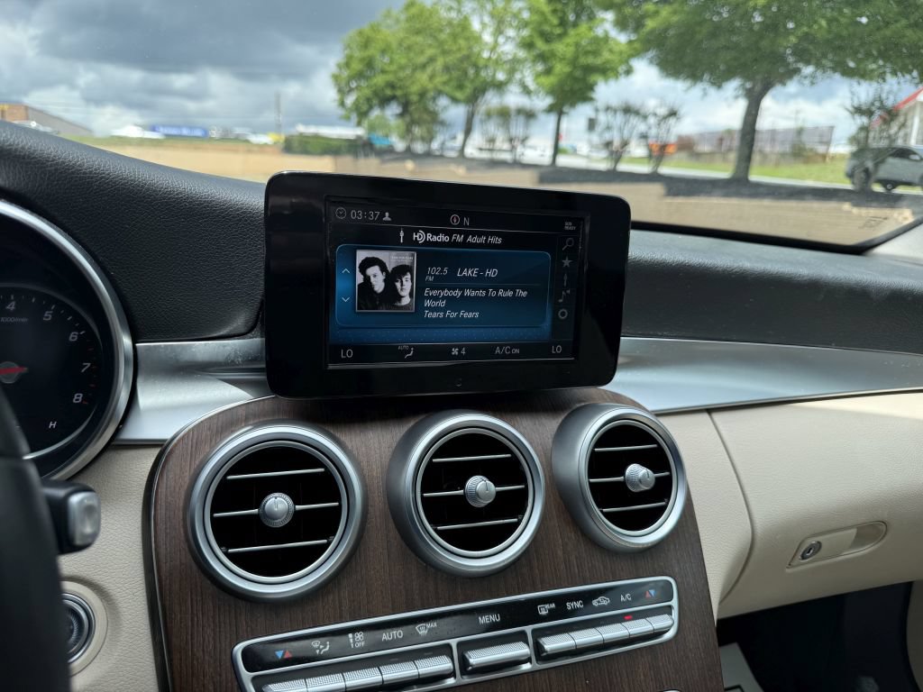 Used 2019 Mercedes-Benz C 300 Sedan w/ Premium Package image 36
