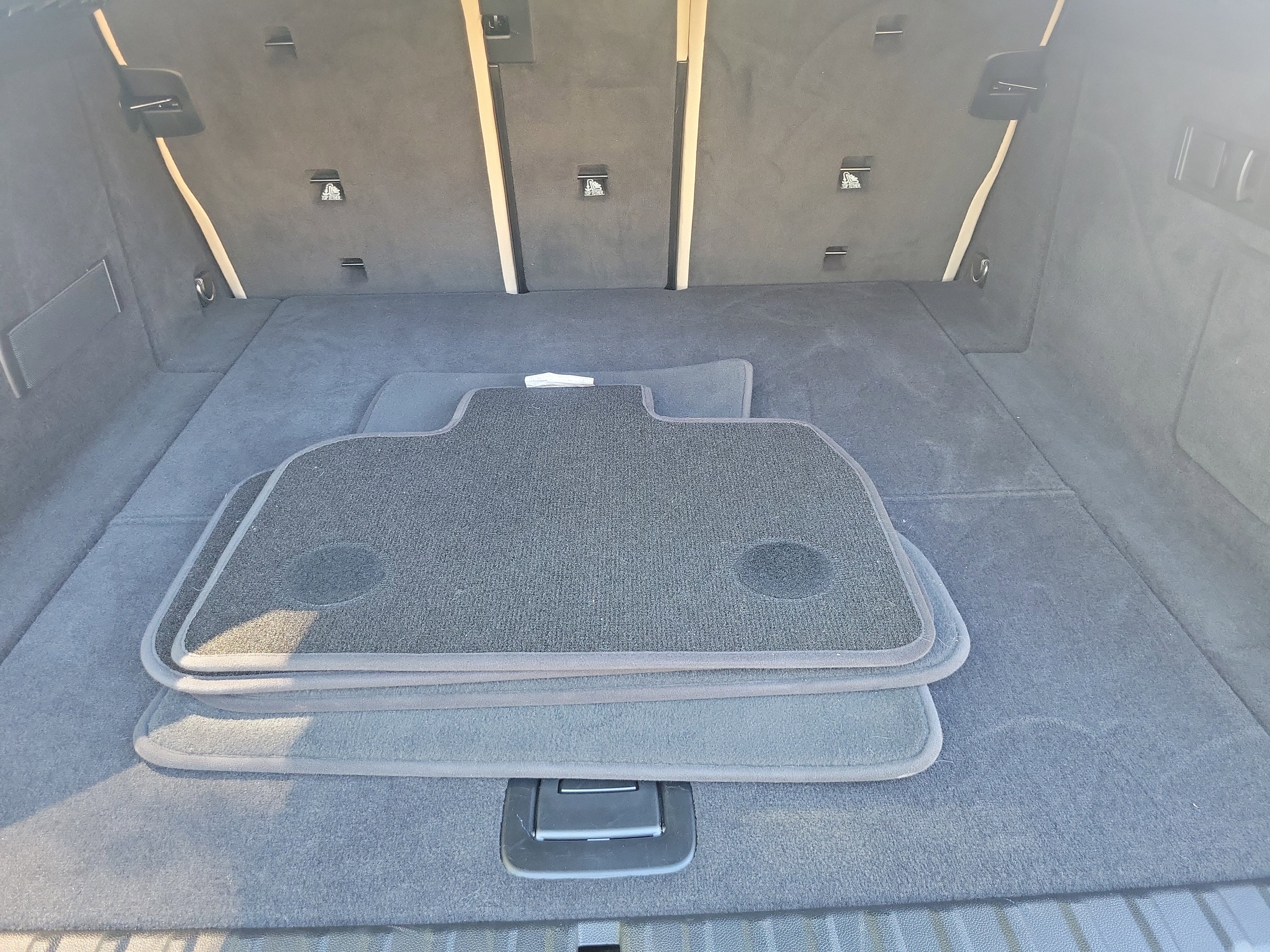 Certified 2024 BMW iX xDrive50 w/ Sport Package image 7