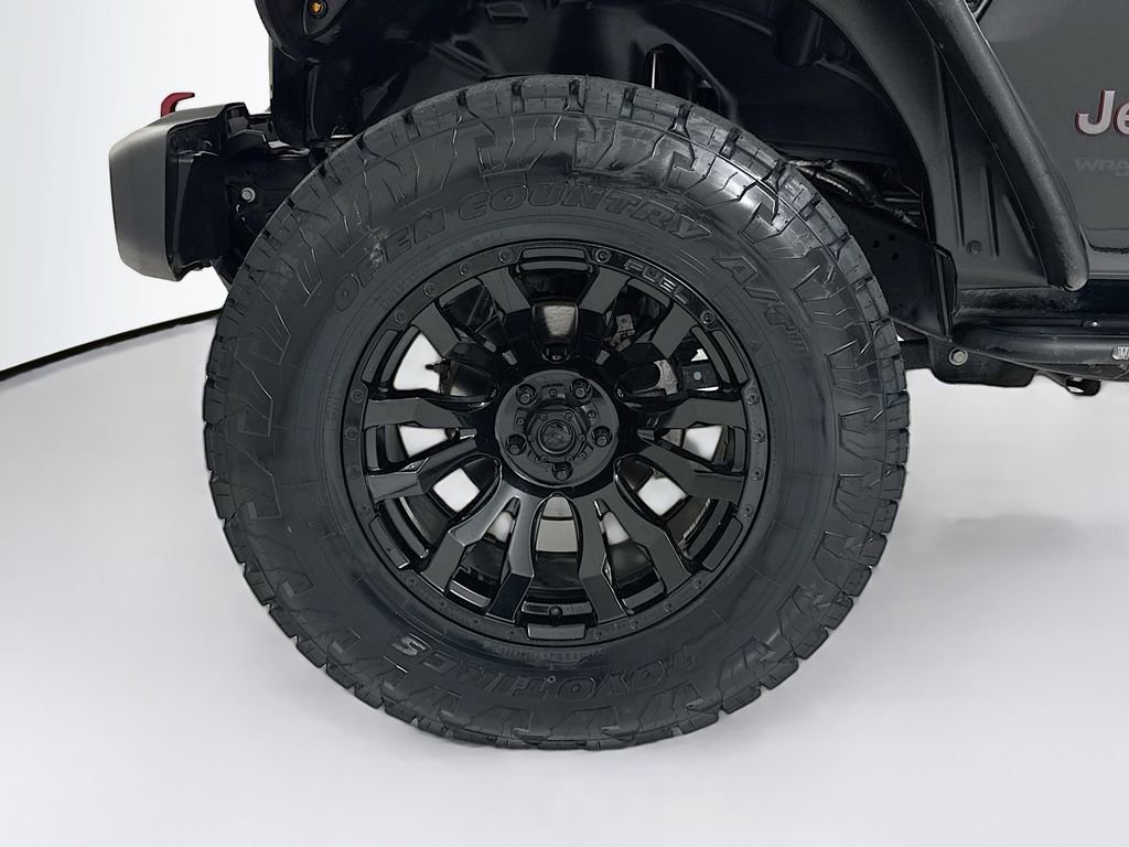 Used 2022 Jeep Wrangler Unlimited Rubicon w/ Cold Weather Group image 28