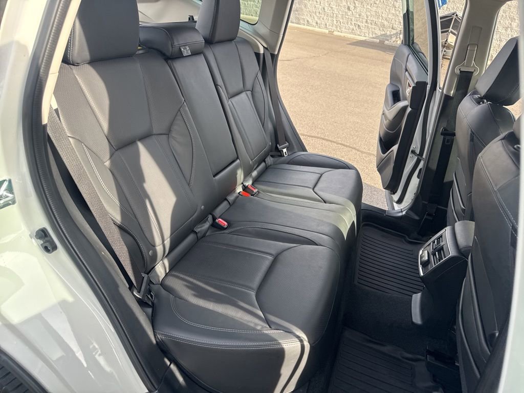 Certified 2024 Subaru Forester Limited image 15