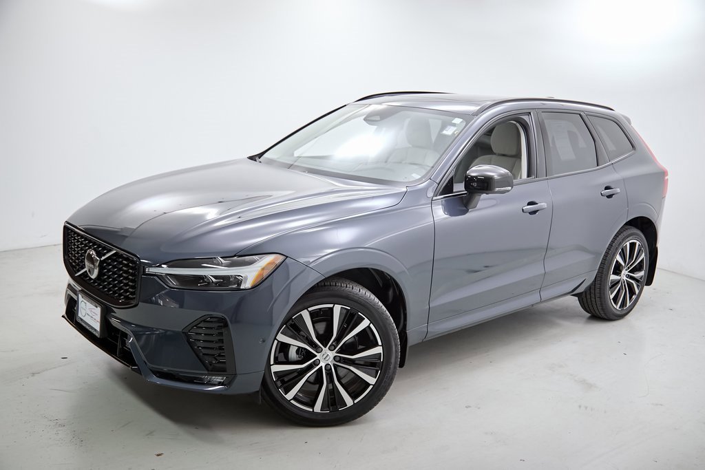 Certified 2025 Volvo XC60 B5 Plus w/ Protection Package Premier image 3