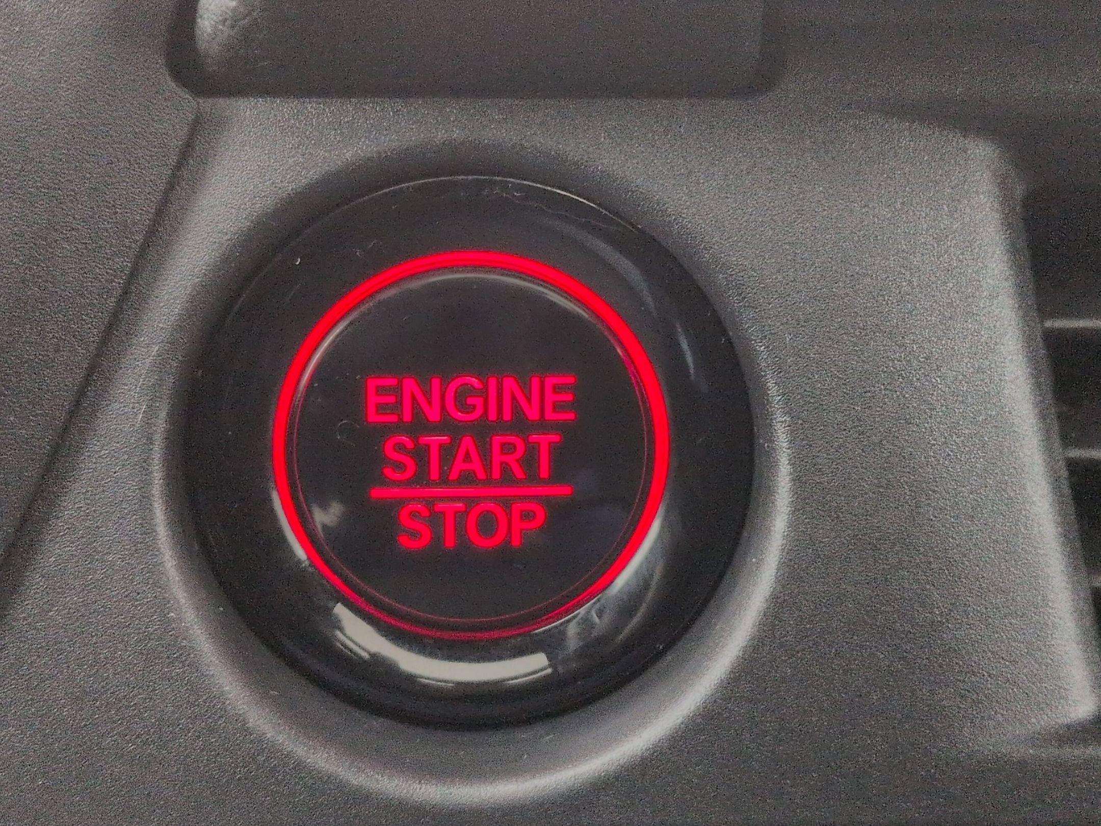 Certified 2025 Honda Pilot Black Edition image 16