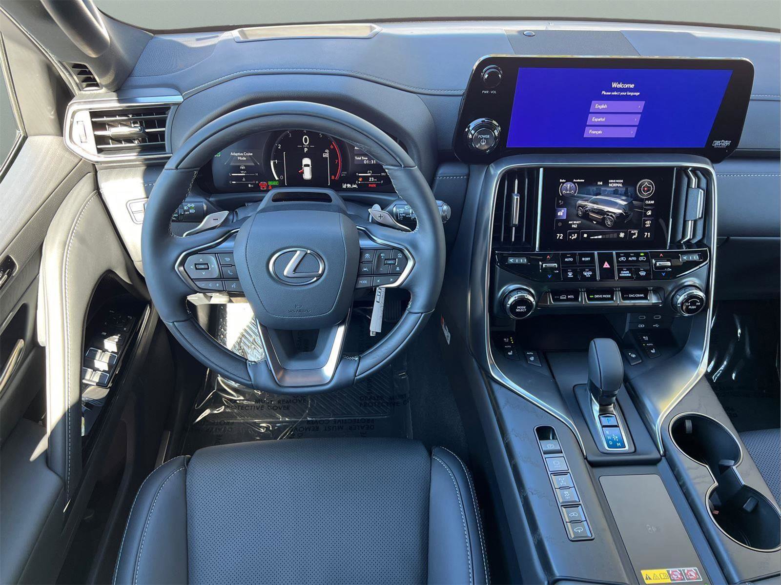 New 2026 Lexus LX 700h Luxury image 17