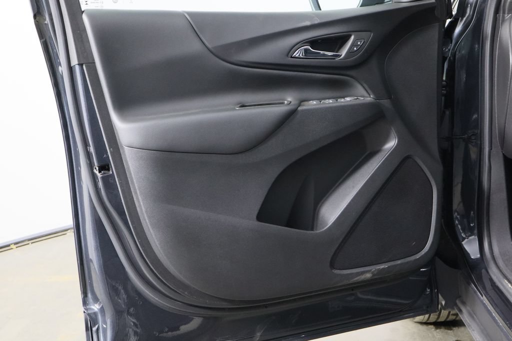 Used 2023 Chevrolet Equinox LT FWD image 20