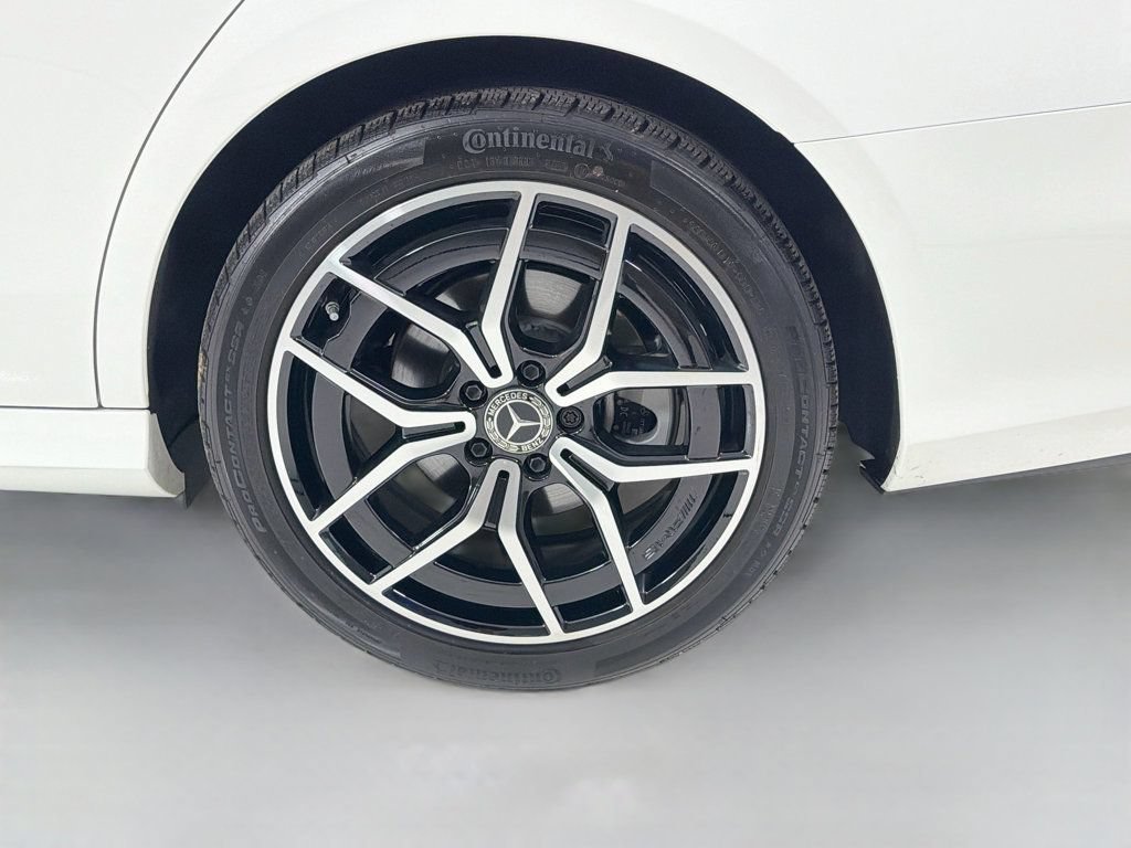 Used 2023 Mercedes-Benz E 350 4MATIC Sedan image 31