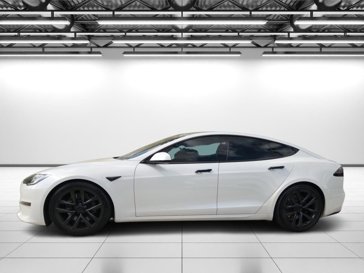 Used 2022 Tesla Model S image 6