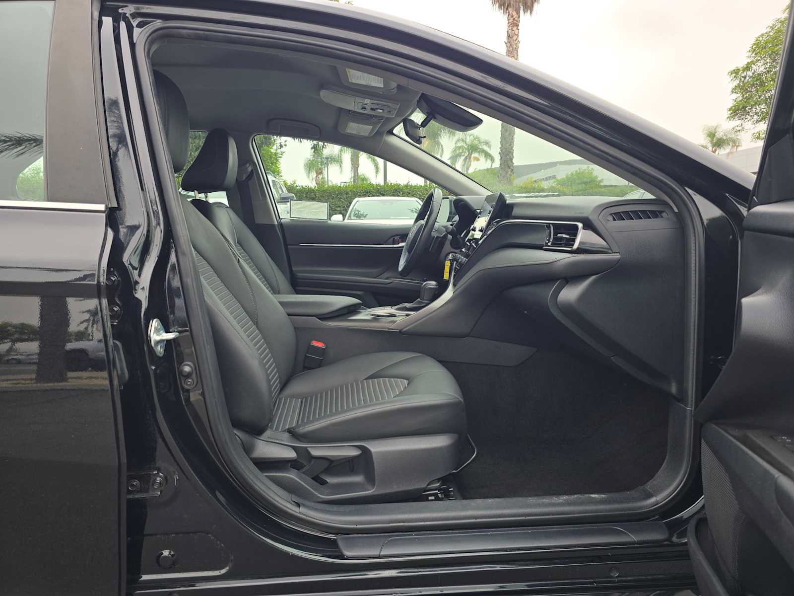 Certified 2024 Toyota Camry SE FWD image 9