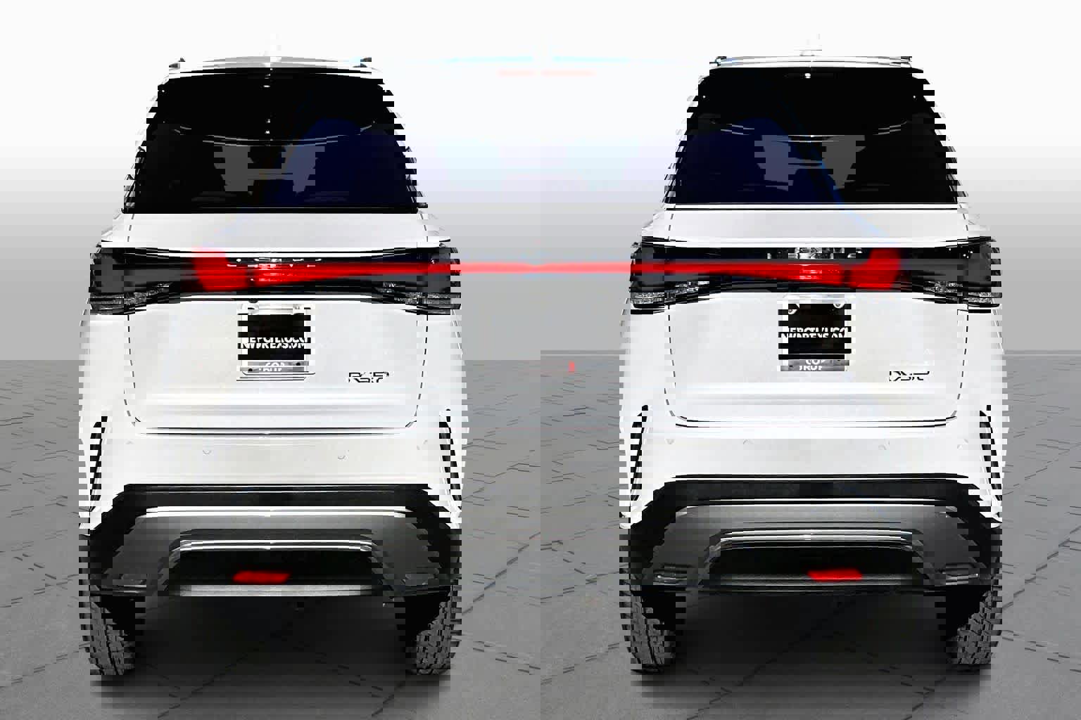 Used 2023 Lexus RX 350 Premium Plus w/ Accessory Package (Z1) image 4