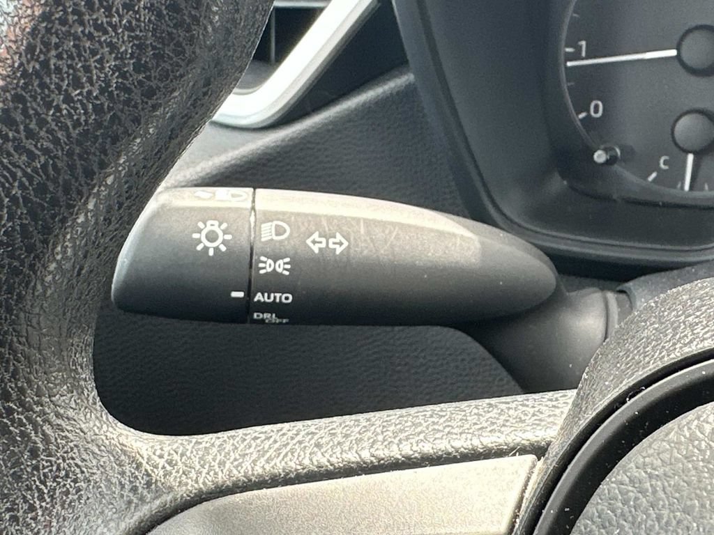 Used 2025 Toyota Corolla LE FWD image 24