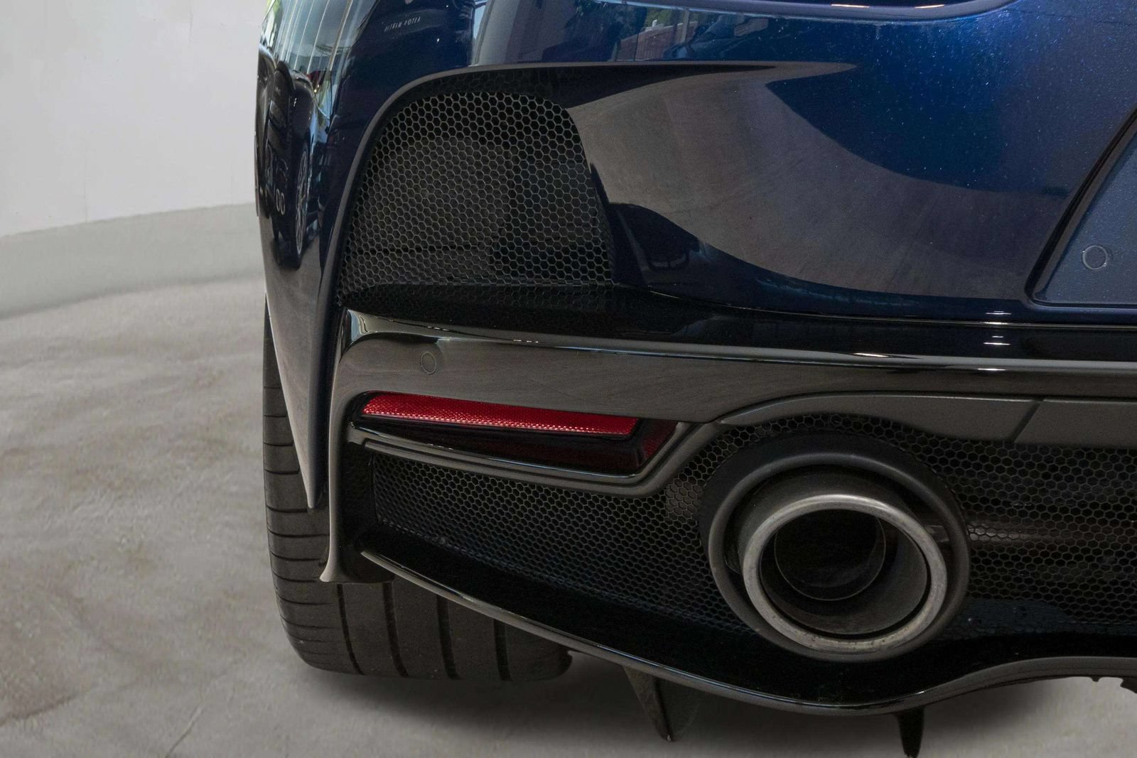 Used 2023 McLaren GT RWD image 39