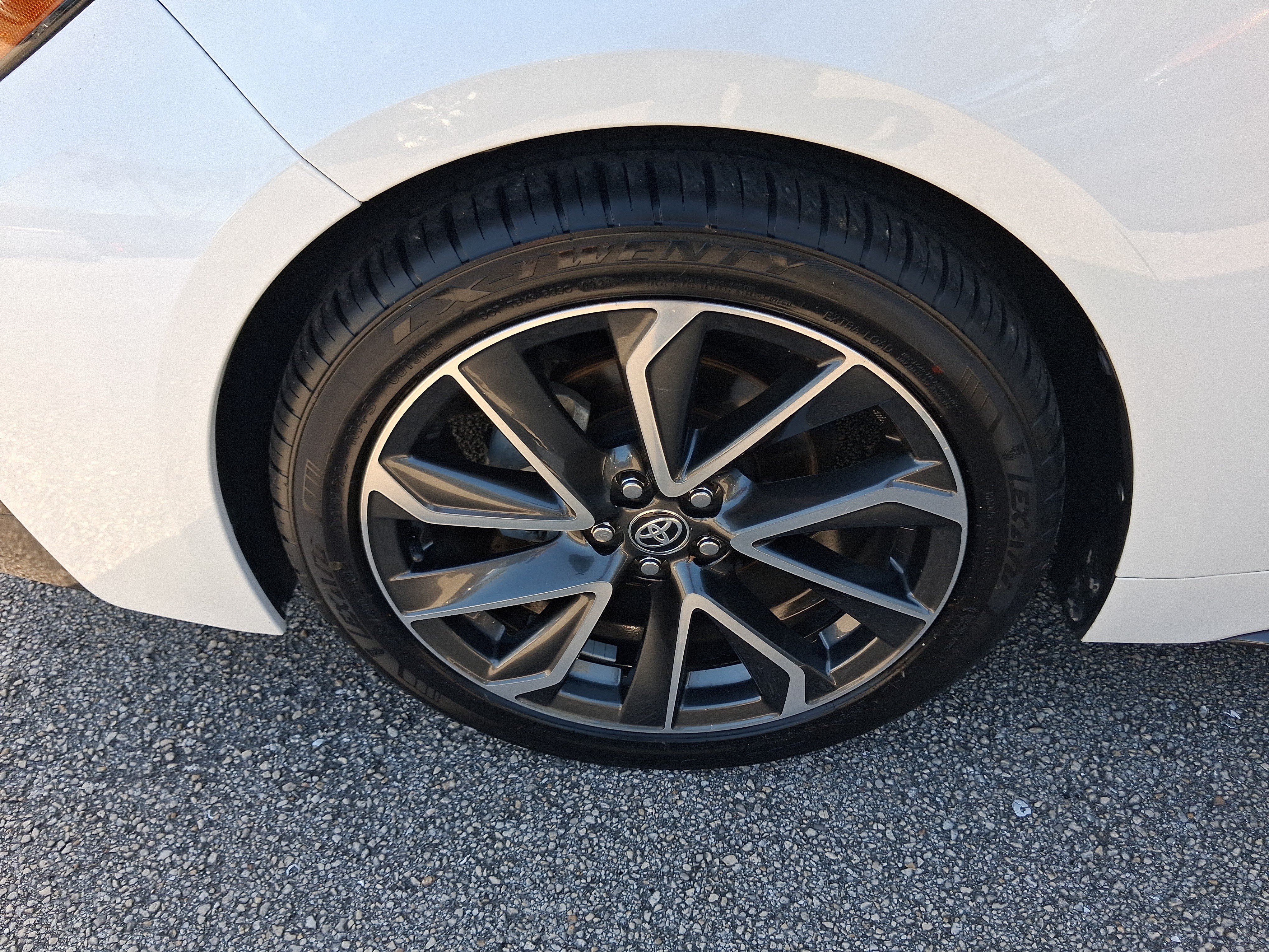 Used 2022 Toyota Corolla SE FWD image 17
