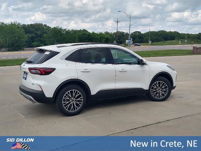 New 2025 Ford Escape SE w/ PHEV Premium Package image 34