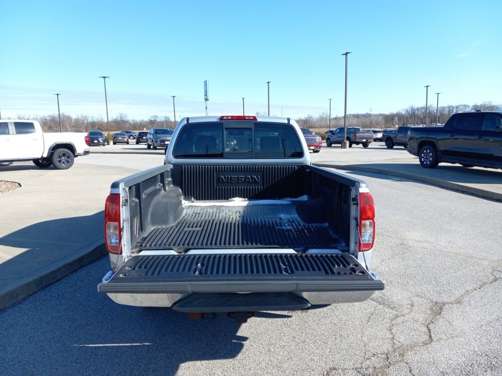 Used 2008 Nissan Frontier SE w/ Tow Hitch Pkg image 10