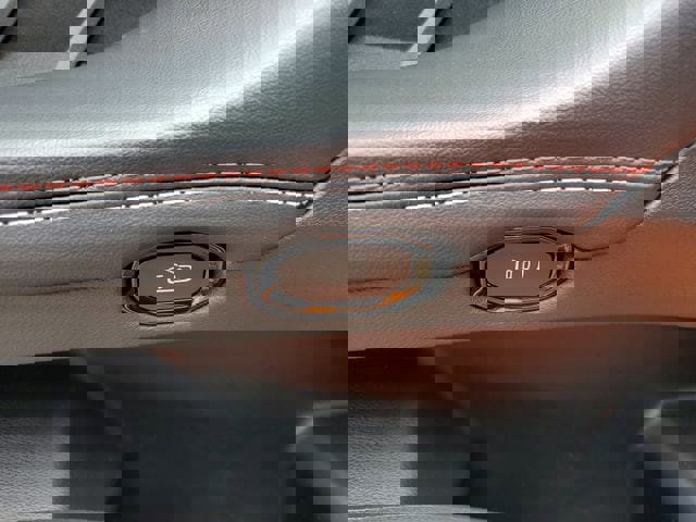 New 2025 Dodge Charger Daytona R/T w/ Sun & Sound Package image 18