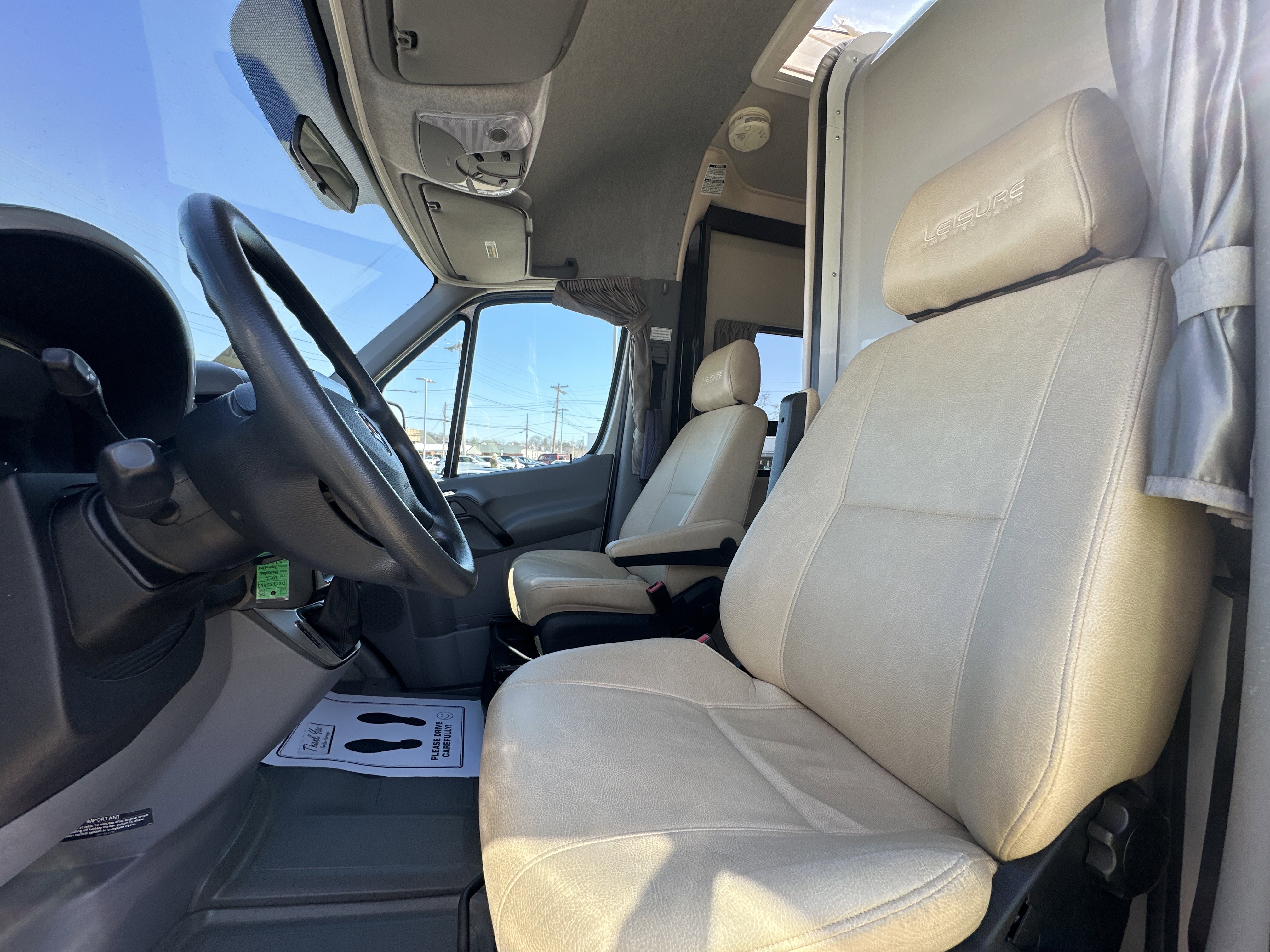 Used 2012 Mercedes-Benz Sprinter 3500 image 9