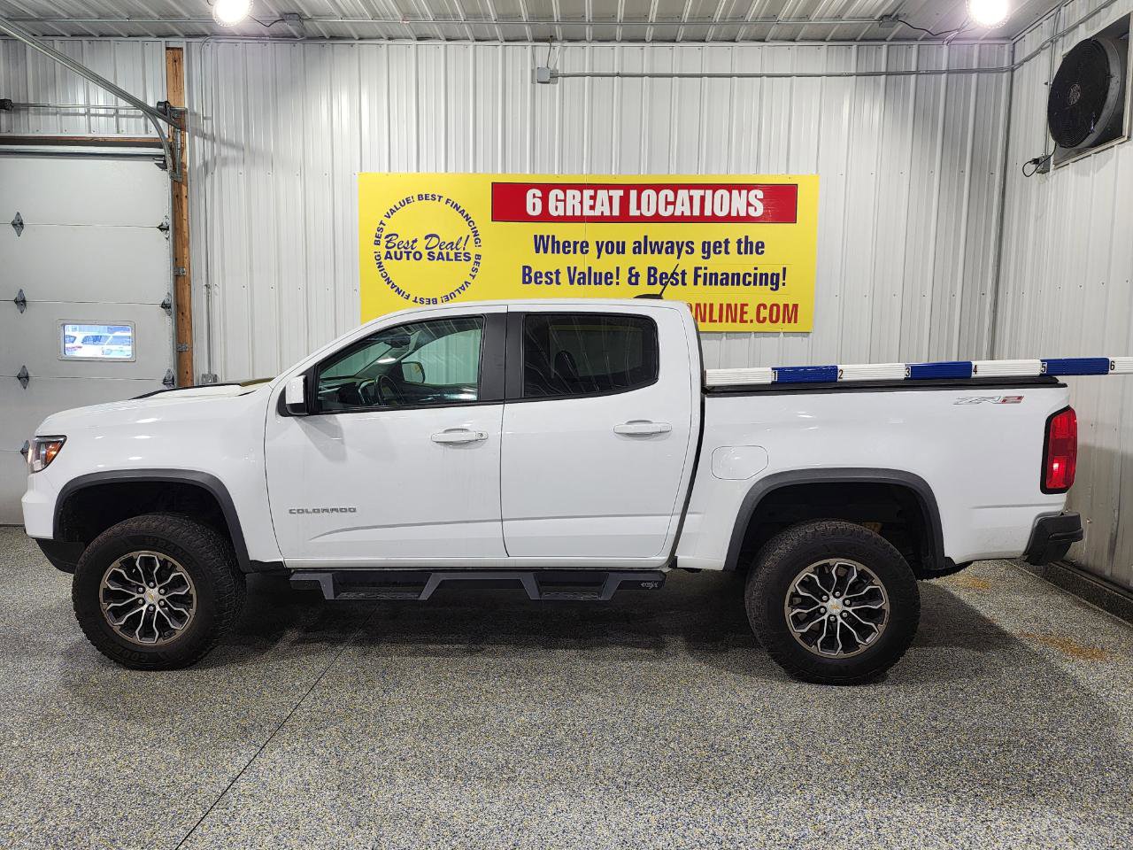 Used 2022 Chevrolet Colorado ZR2 image 2