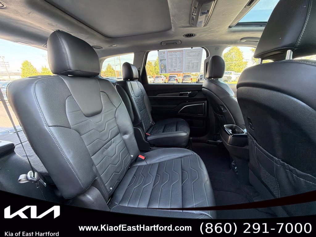 Certified 2021 Kia Telluride SX w/ SX Prestige Package AWD/4WD image 13