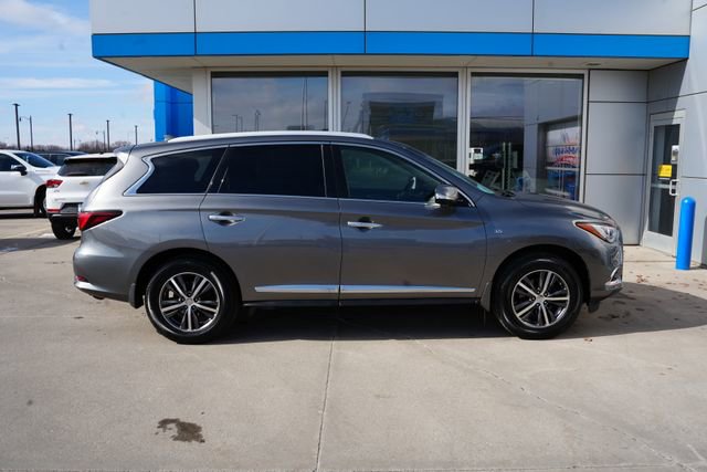 Used 2017 INFINITI QX60 AWD w/ Premium Plus Package image 36