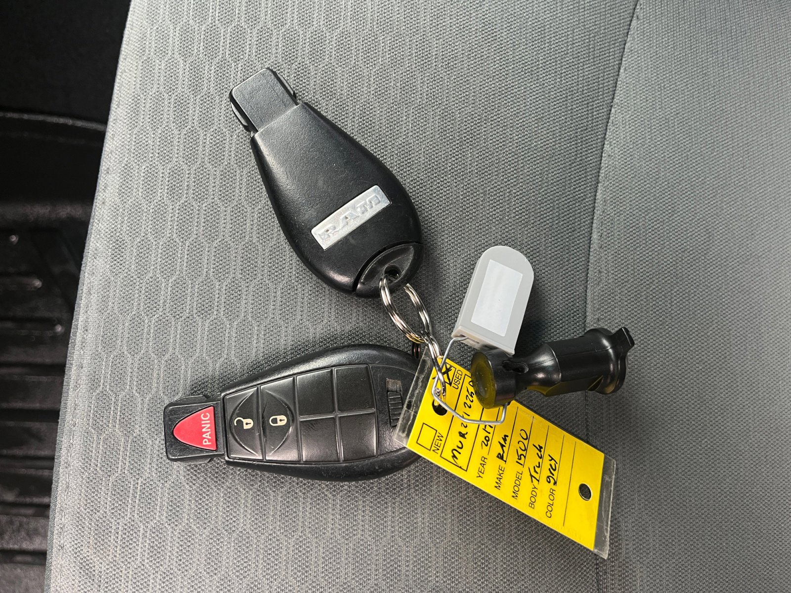 Used 2017 RAM 1500 Express image 30