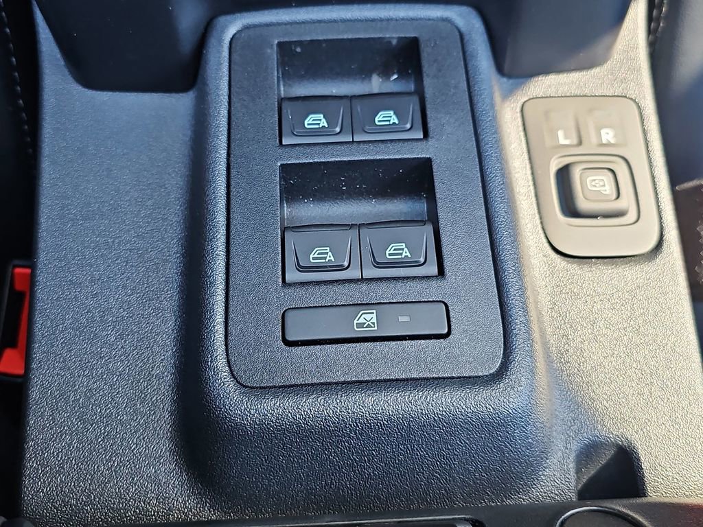 New 2025 Ford Bronco Outer Banks w/ Sasquatch Package image 27