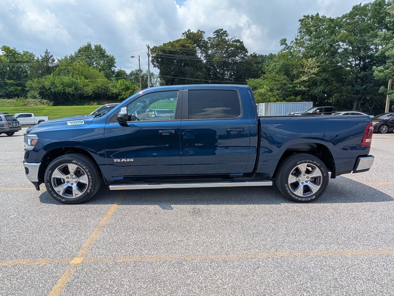 Used 2023 RAM 1500 Laramie AWD/4WD image 6