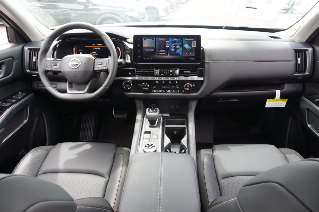 New 2026 Nissan Pathfinder SL w/ SL Premium Package AWD/4WD image 12