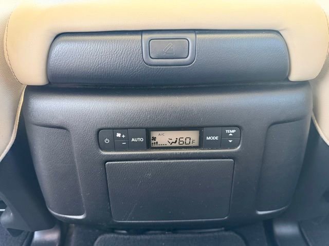 Used 2022 Nissan Armada SL w/ Captain's Chairs Package AWD/4WD image 35