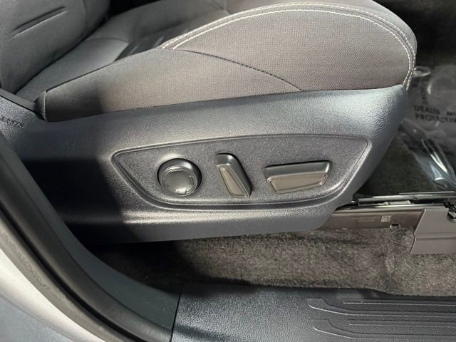 Used 2024 Toyota Tacoma TRD Sport w/ TRD Sport Upgrade Package image 22