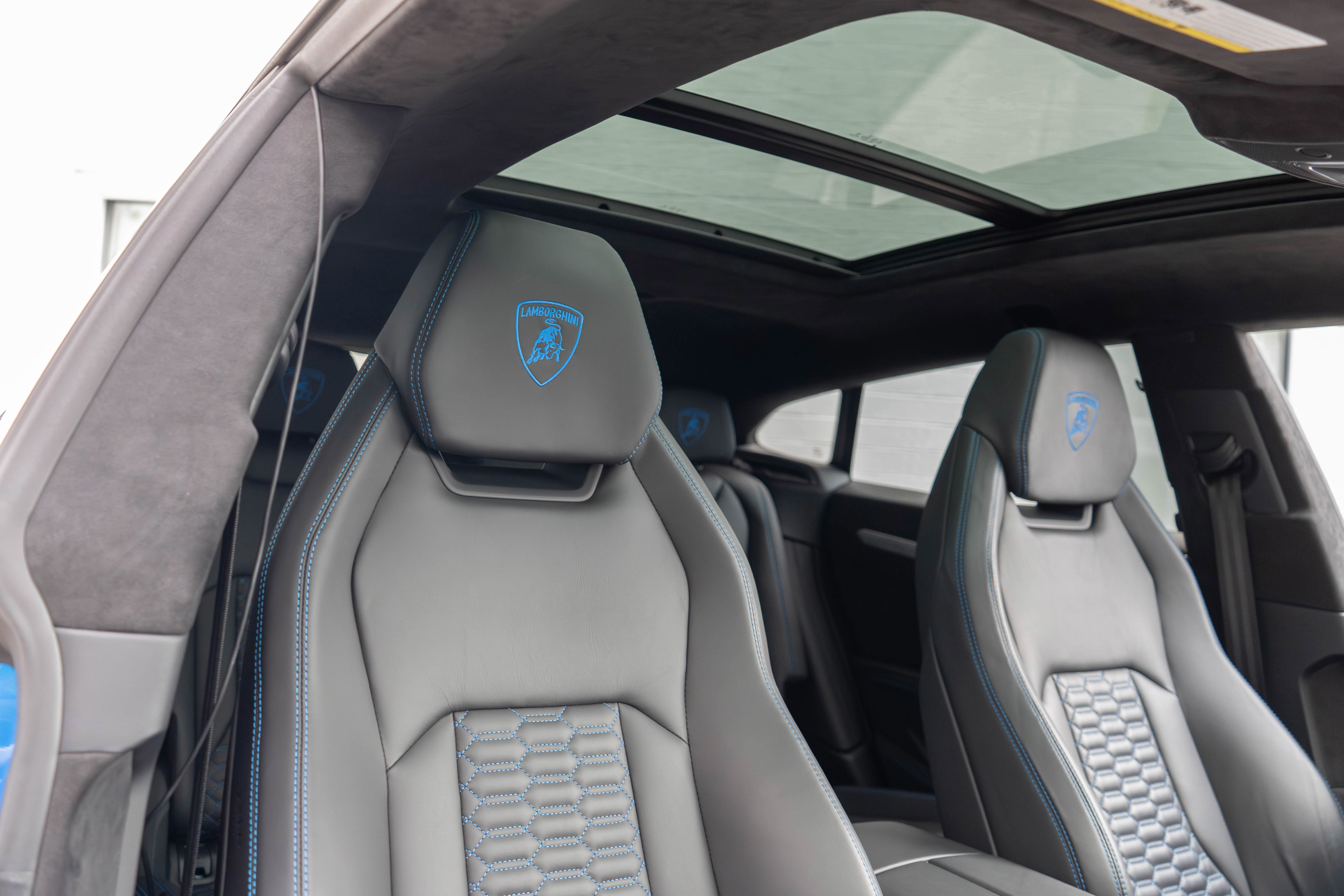 Used 2021 Lamborghini Urus image 30