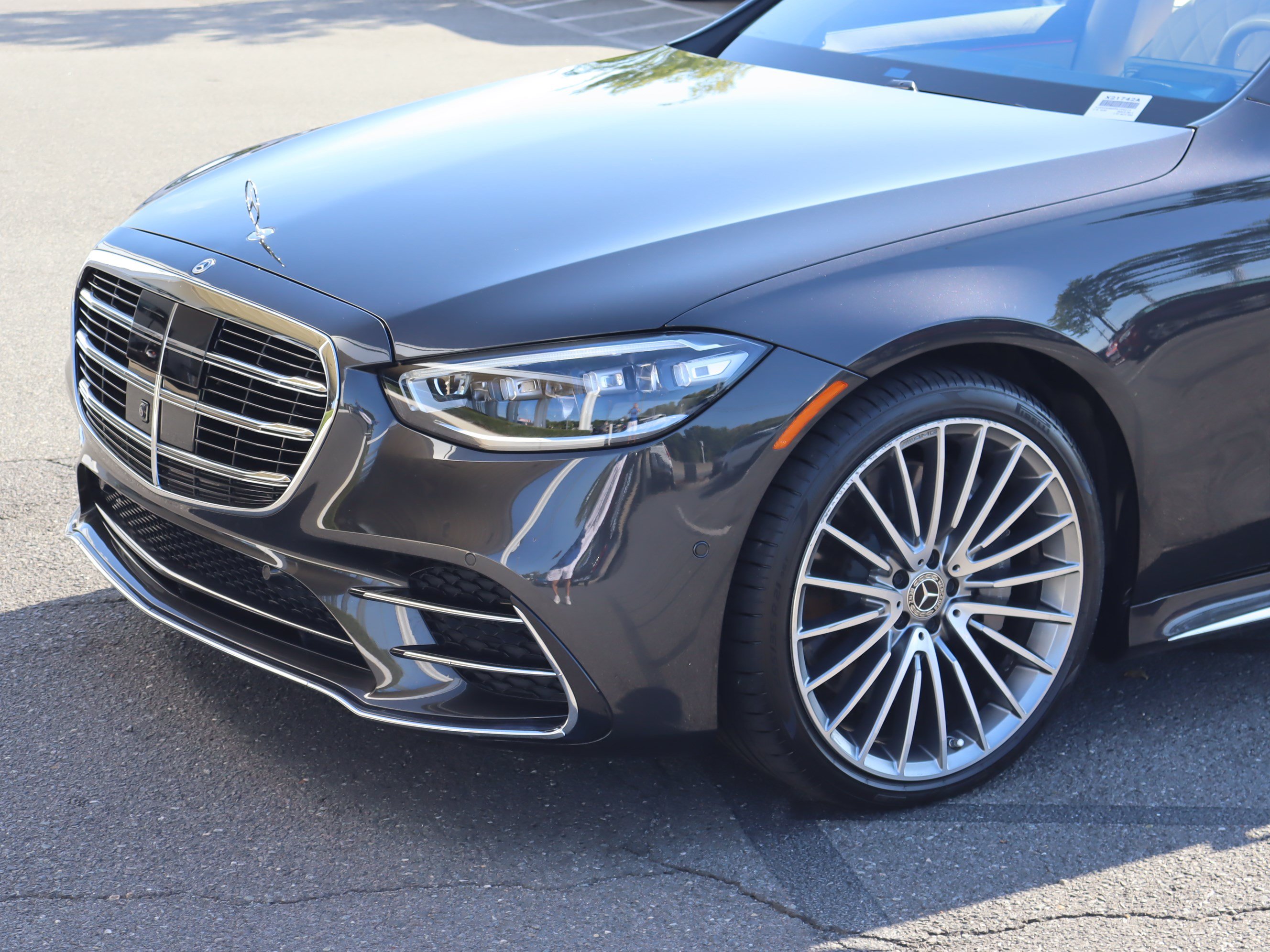 Used 2023 Mercedes-Benz S 500 4MATIC image 6