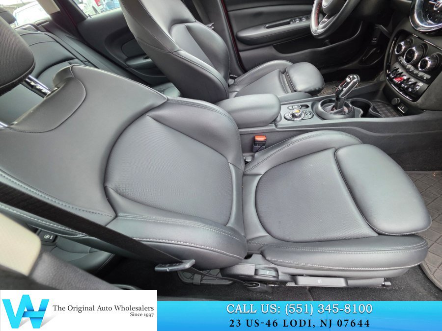 Used 2021 MINI Cooper Clubman S w/ Storage Package AWD/4WD image 16