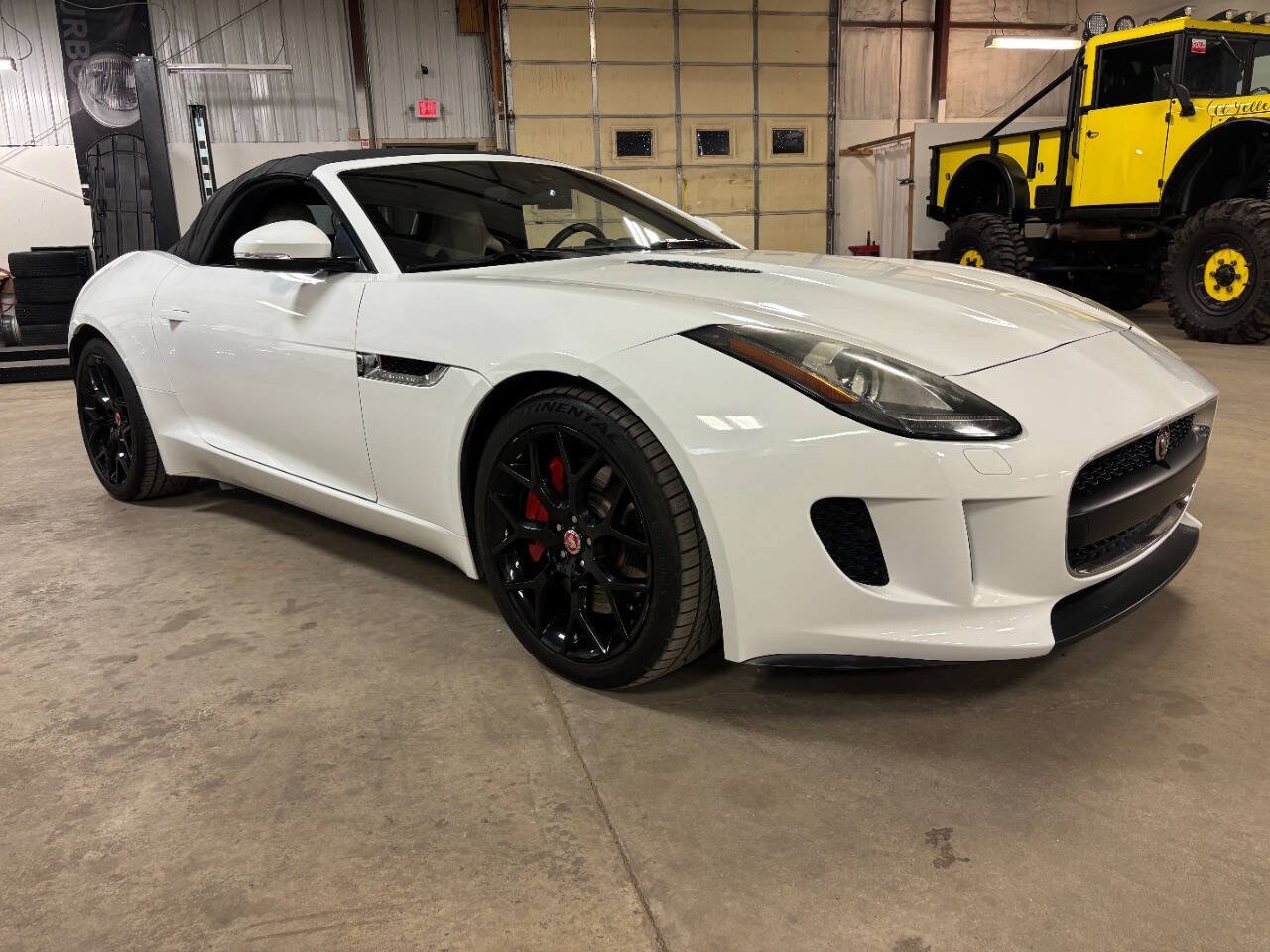 Used 2014 Jaguar F-TYPE Convertible RWD image 8