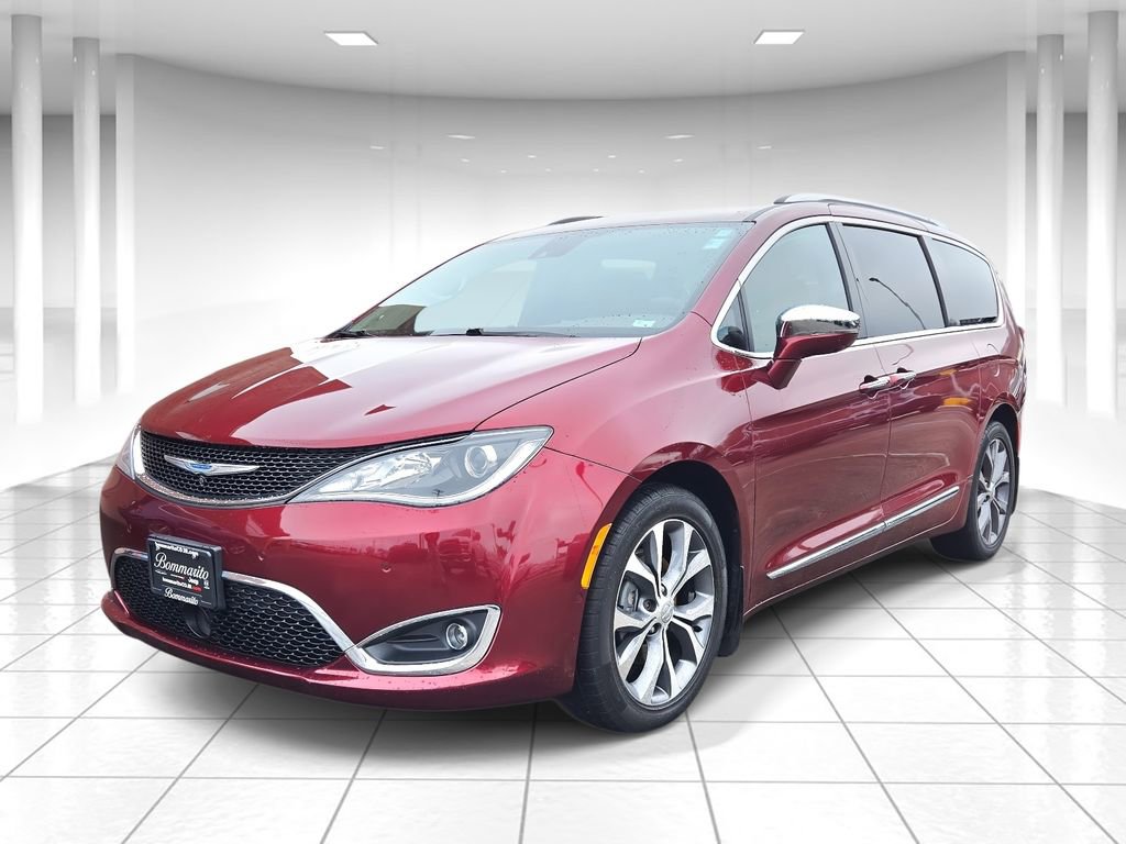 Used 2018 Chrysler Pacifica Limited image 7