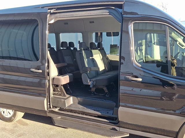 Used 2023 Ford Transit 350 XLT image 11