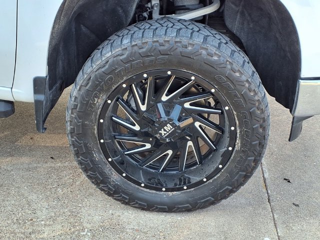 Used 2023 Chevrolet Silverado 1500 LTZ AWD/4WD image 6