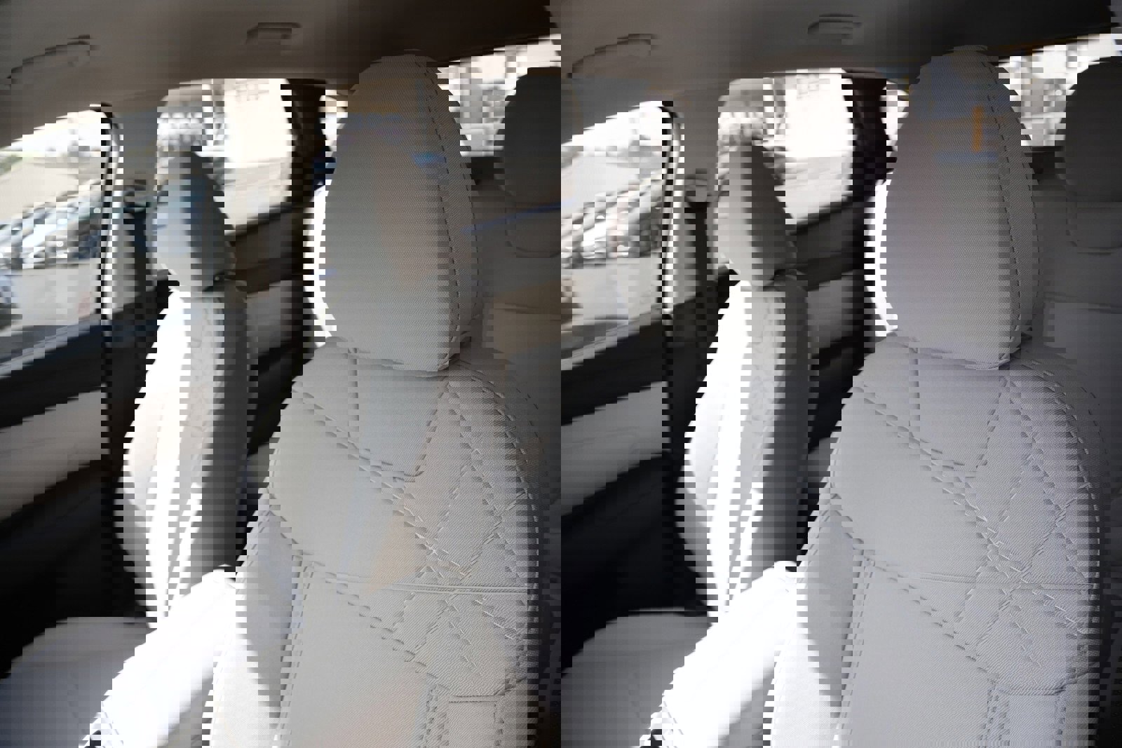 New 2026 Hyundai Tucson SE image 13