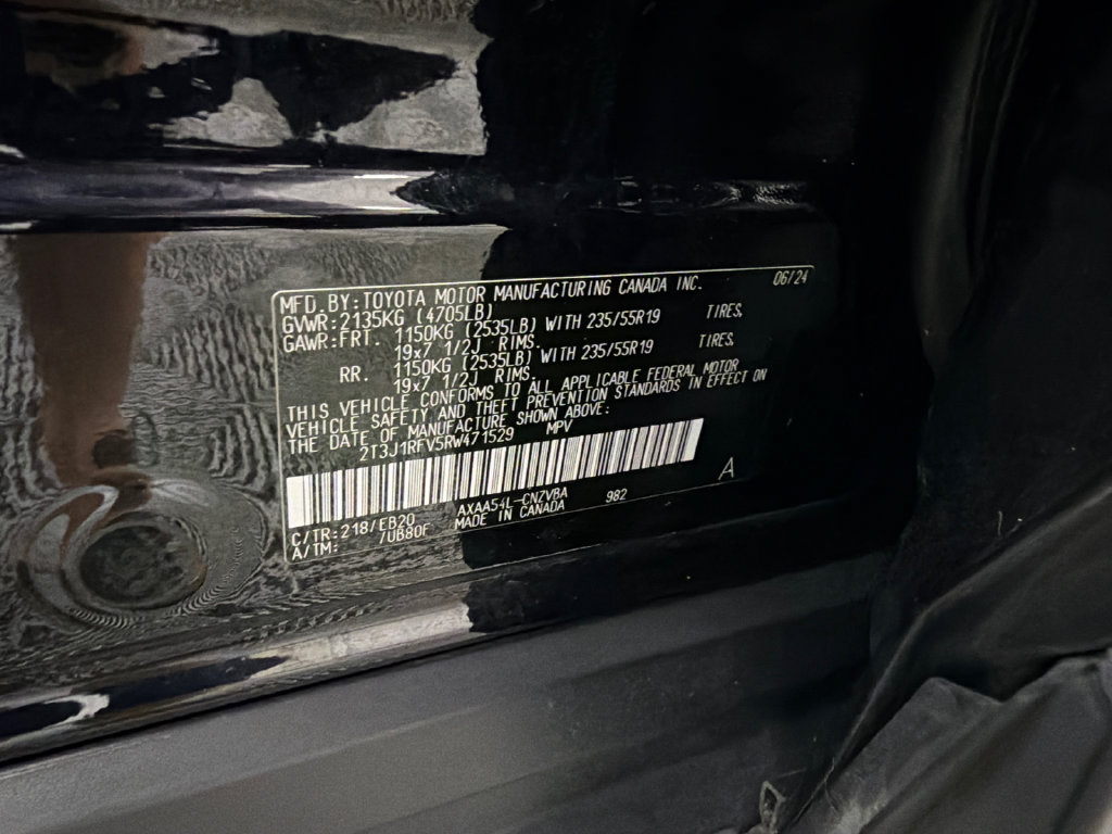 Used 2024 Toyota RAV4 Adventure AWD/4WD image 31