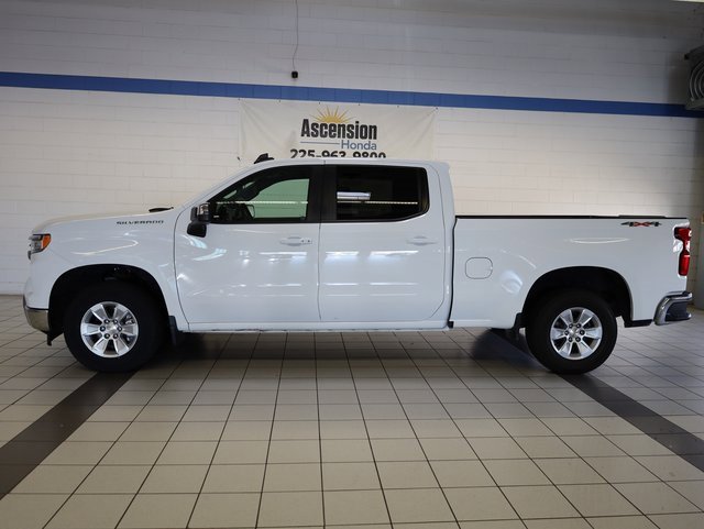 Used 2023 Chevrolet Silverado 1500 LT w/ Protection Package image 3