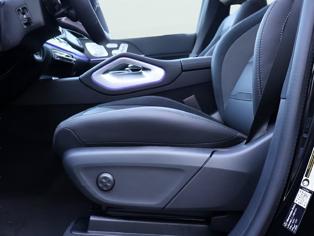 Certified 2026 Mercedes-Benz GLE 53 AMG 4MATIC image 42